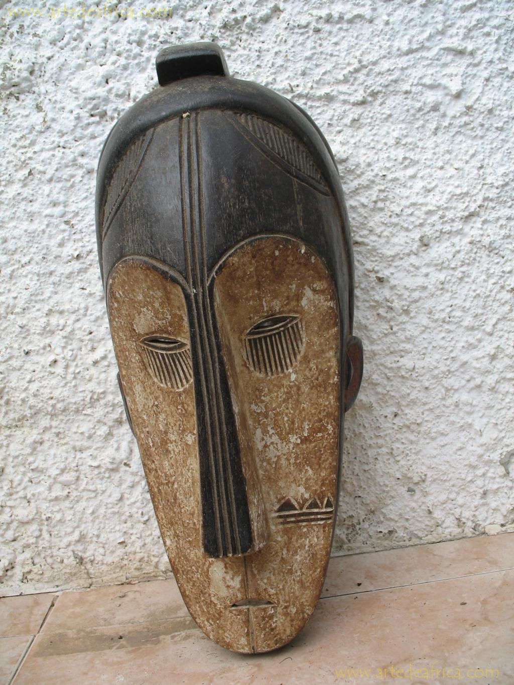 MASCARA NGIL