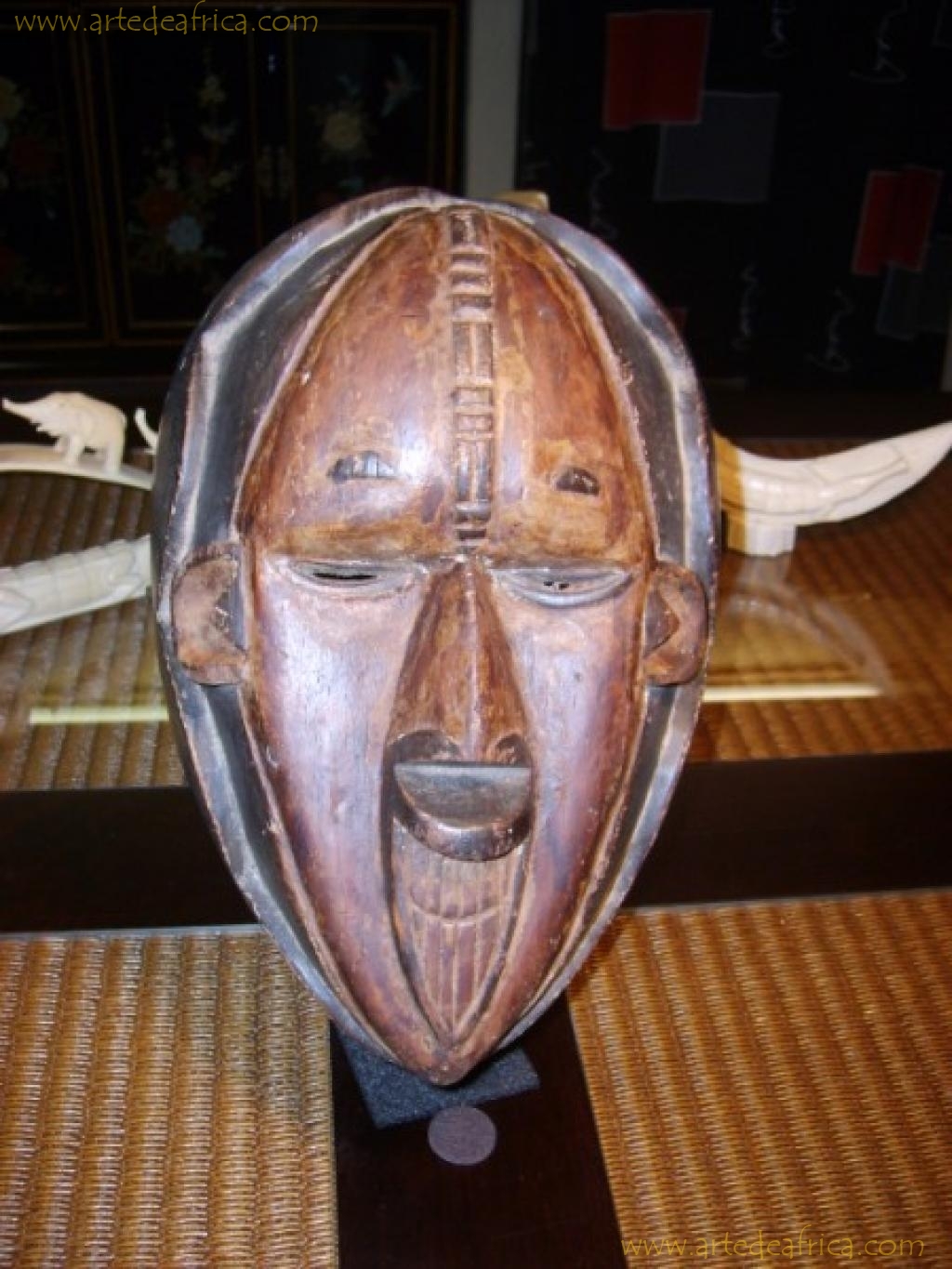 MASCARA FACIAL OKOROSHI OMA