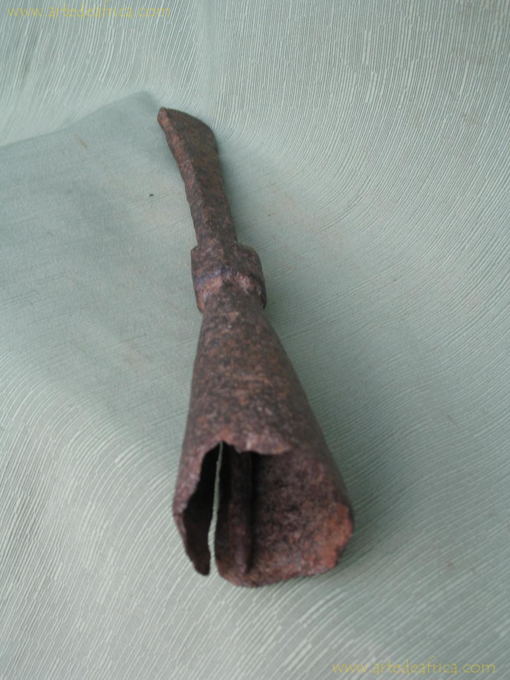CAMPANA