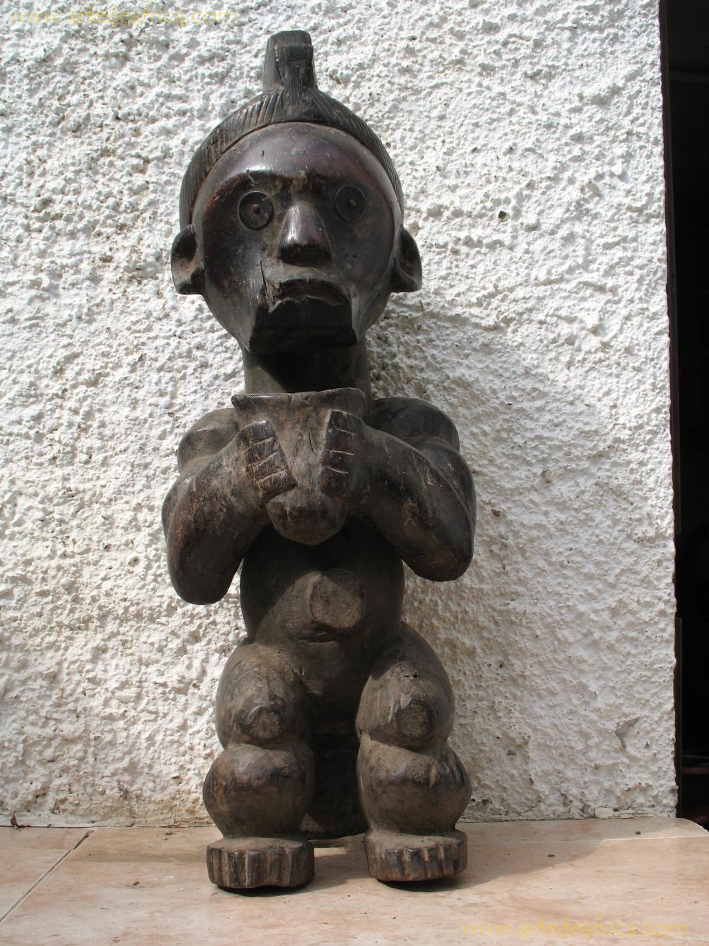 GUARDIAN DE RELICARIO BYERI