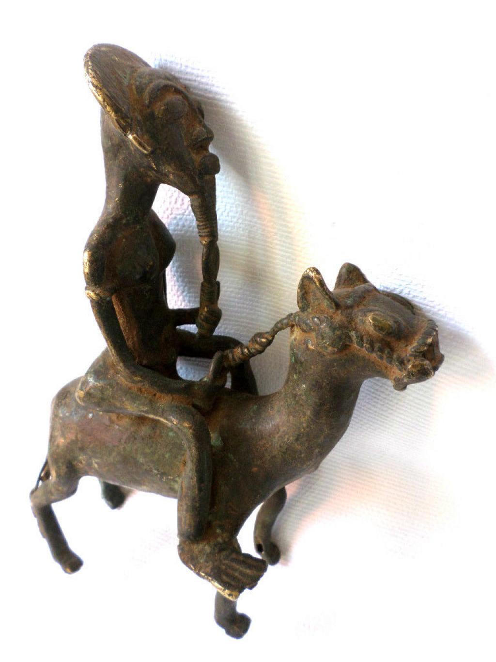 NOTABLE A CABALLO