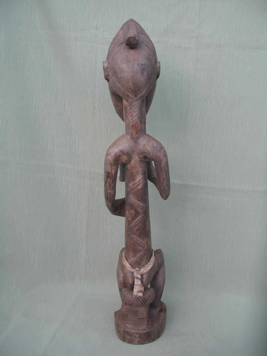 MATERNIDAD SENTADA