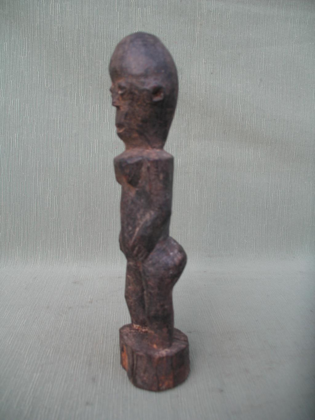 FIGURA VOTIVA FEMENINA