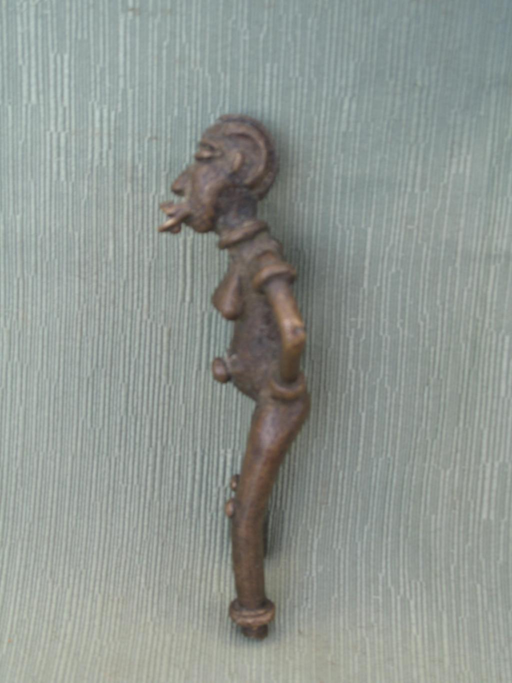 MUJER