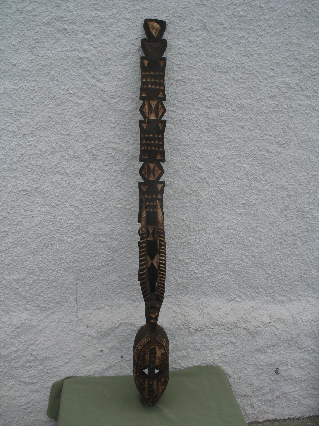 MASCARA KARANGA