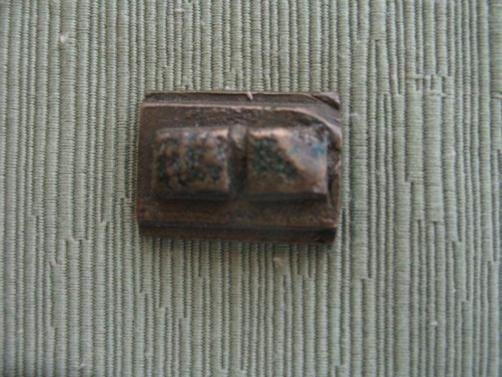 PESA LIGERAMENTE RECTANGULAR