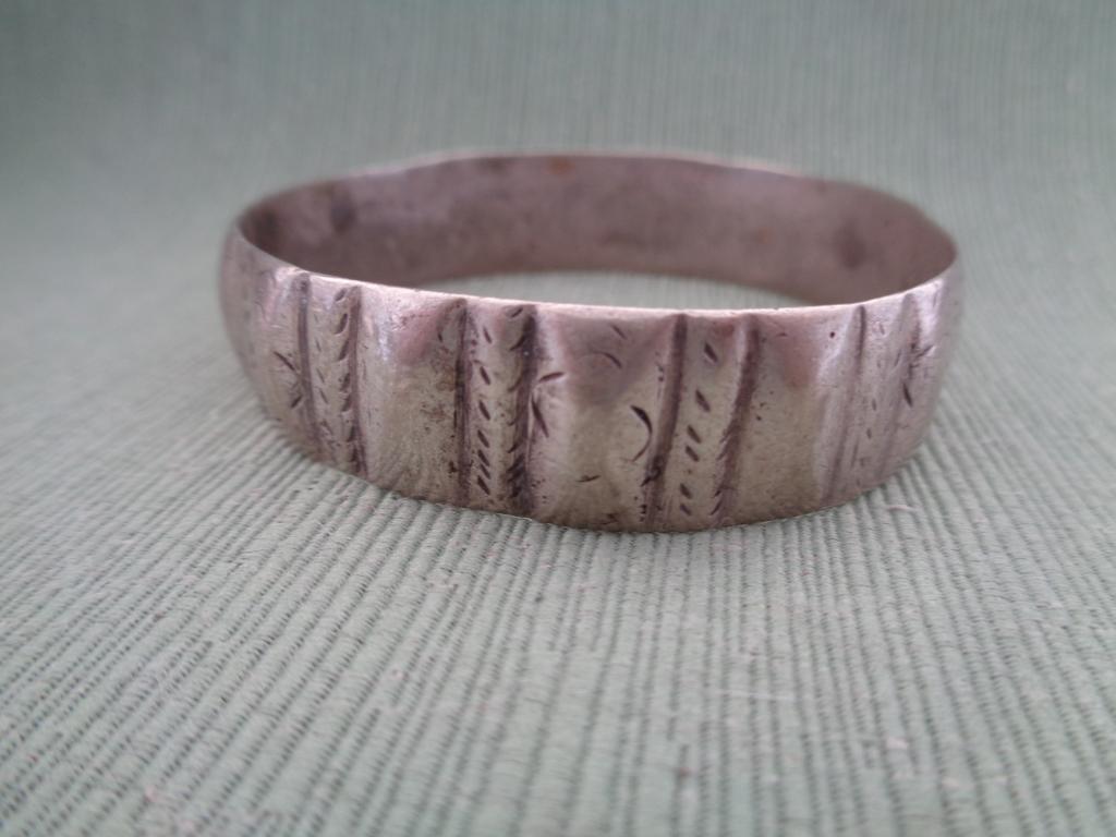 BRAZALETE RELIEVES