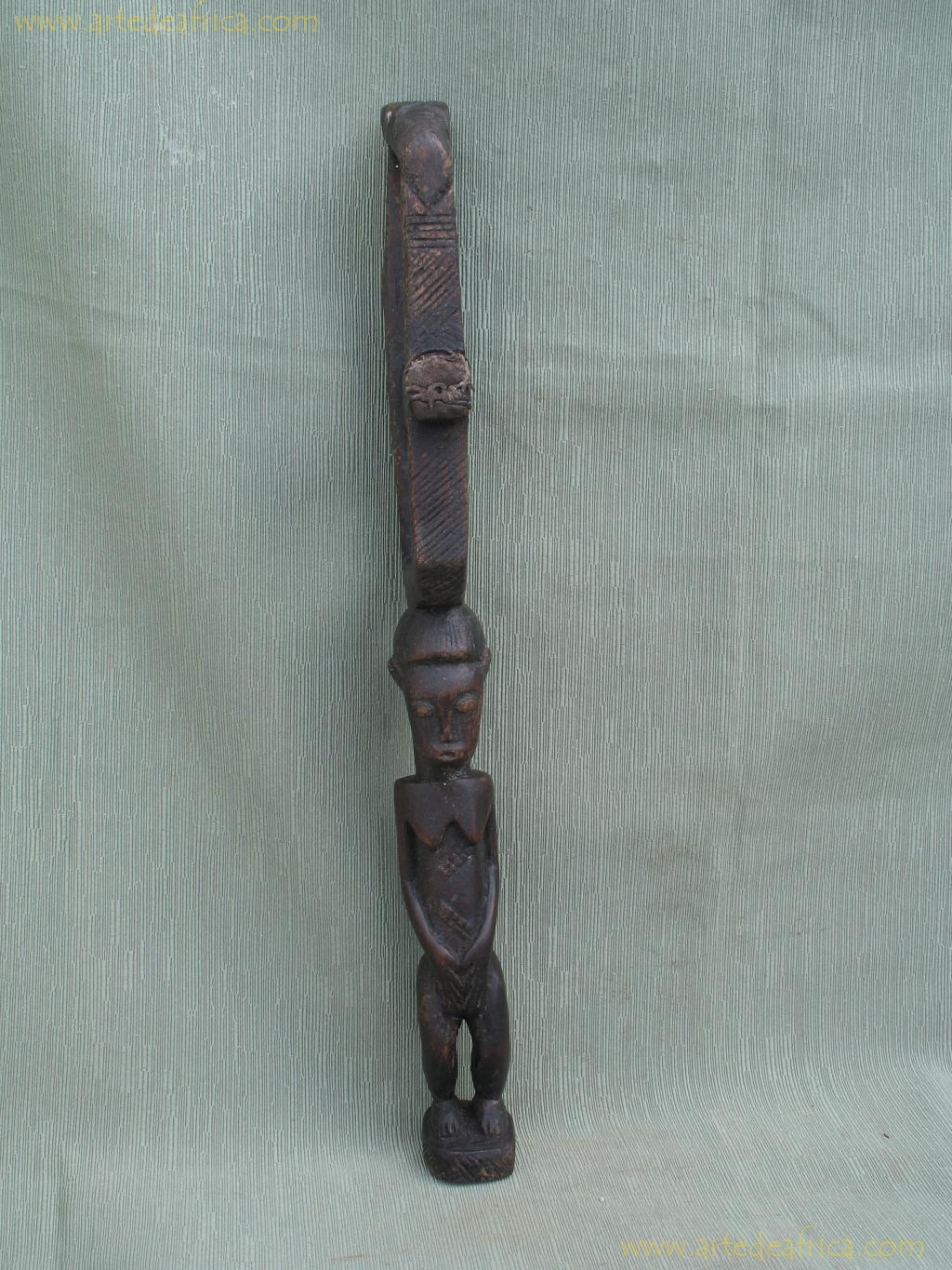 MARTILLO ADIVINATORIO FEMENINO