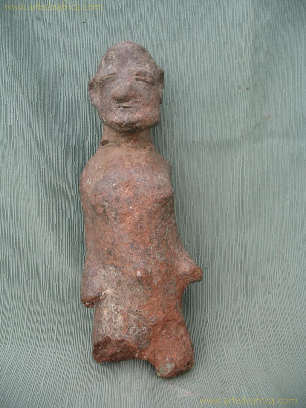 FIGURA ANTROPOMORFA