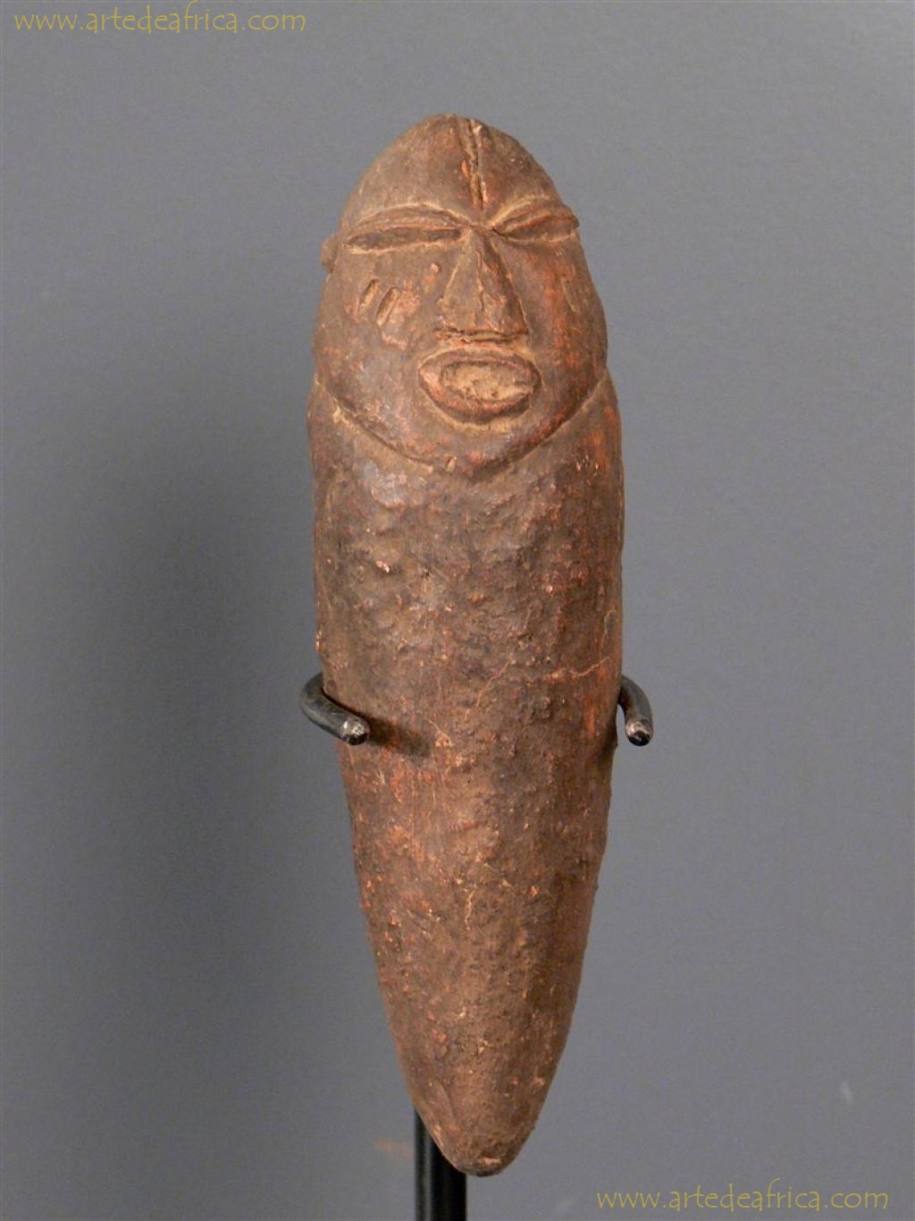 FIGURA FUNERARIA Y ADIVINATORIA