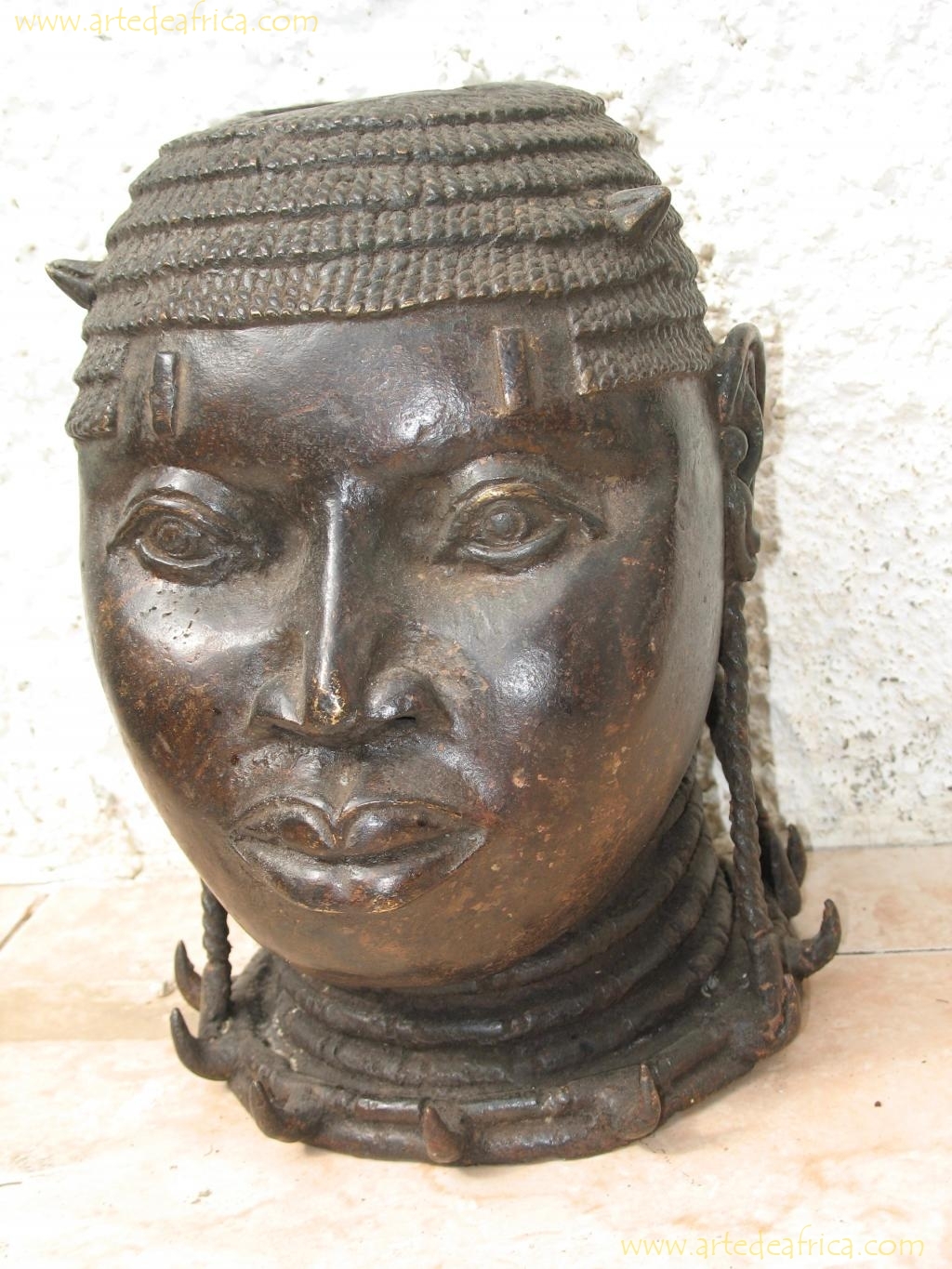 CABEZA DE REINA