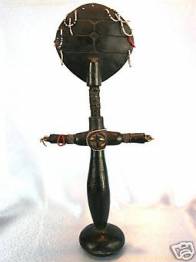 MUÑECA AKWABA