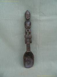 CUCHARA DE CEREMONIA CON FIGURA MASCULINA