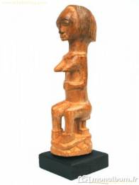 FIGURA VOTIVA FEMENINA