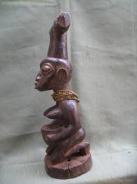 SACERDOTISA DEL CULTO SHANGO