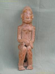 ESTATUA MASCULINA