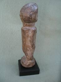 FIGURA VOTIVA FEMENINA