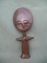 MUÑECA AKWABA