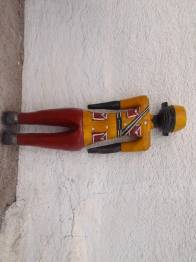 MILITAR