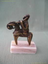 CABALLERO TARGUI CON ARCO