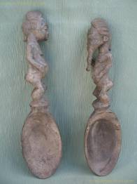 CUCHARA DE CEREMONIA CON FIGURA MASCULINA