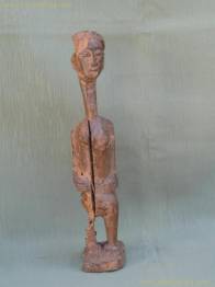 ESTATUA DE ANTEPASADO